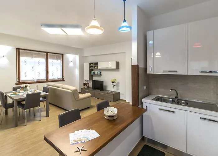 Zaffiro Luxury Silvi